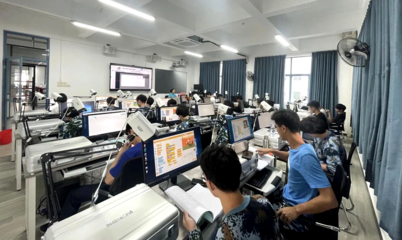 芯方案 | 構(gòu)建&ldquo;信創(chuàng)+AI&rdquo;一站式教育解決方案 兆芯助推教育現(xiàn)代化發(fā)展